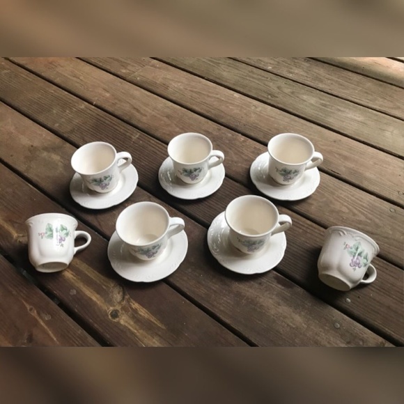 12 PFALTZGRAFF Cups & Saucers GRAPEVINE & FILIGREE - Picture 1 of 10